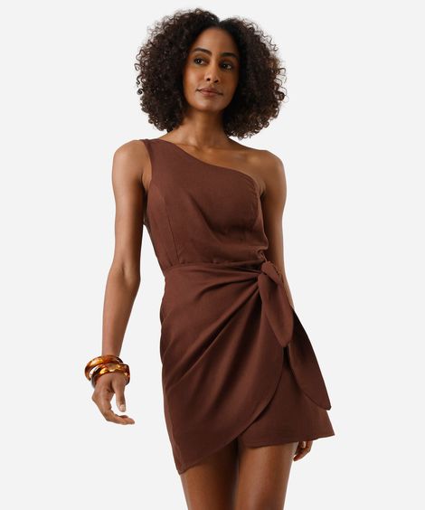 vestido ombro único com linho e amarração marrom