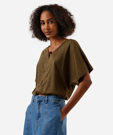 blusa feminina de suede decote v com aviamento verde