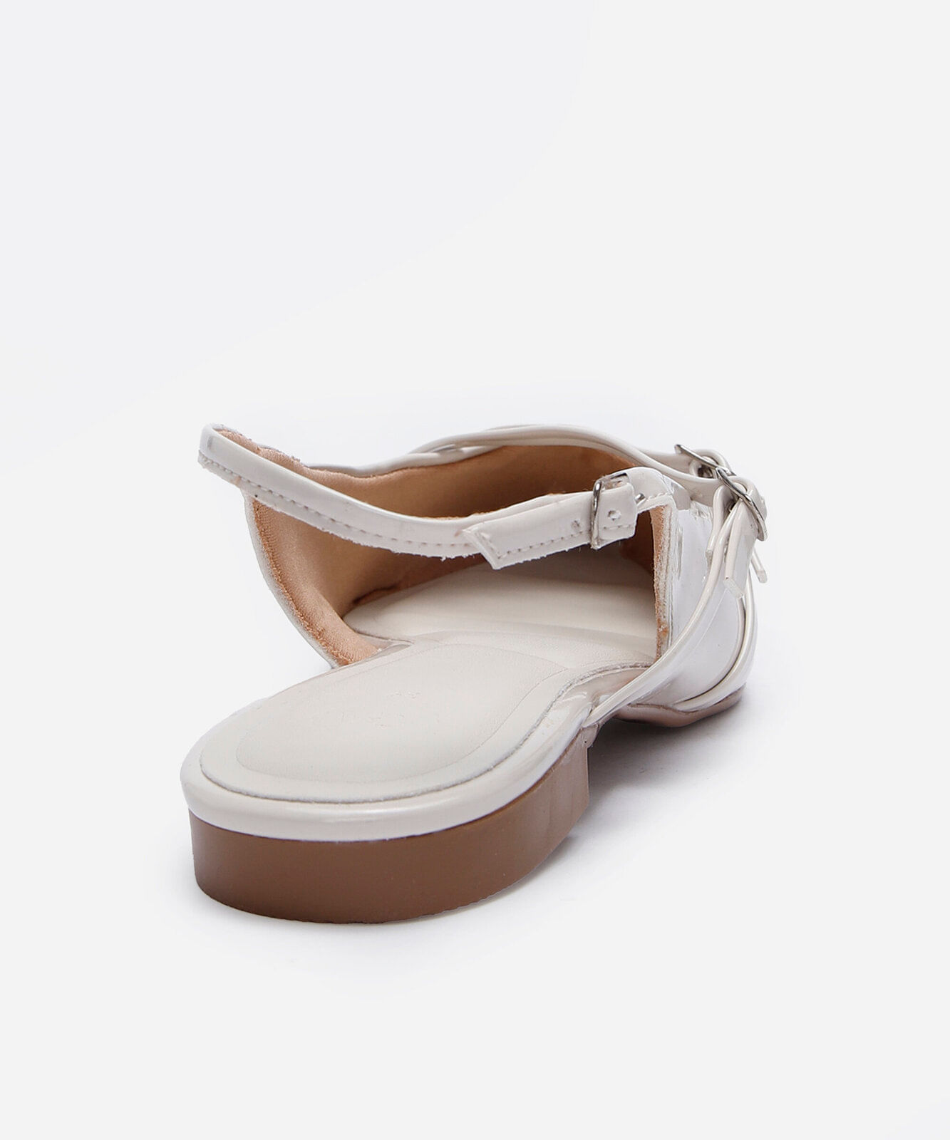 sapatilha slingback bico fino com fivelas off white