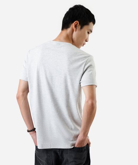 camiseta masculina de algodão peruano slim fit cinza