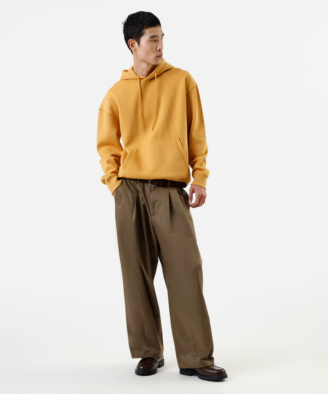 blusão masculino de moletom com capuz oversized amarelo