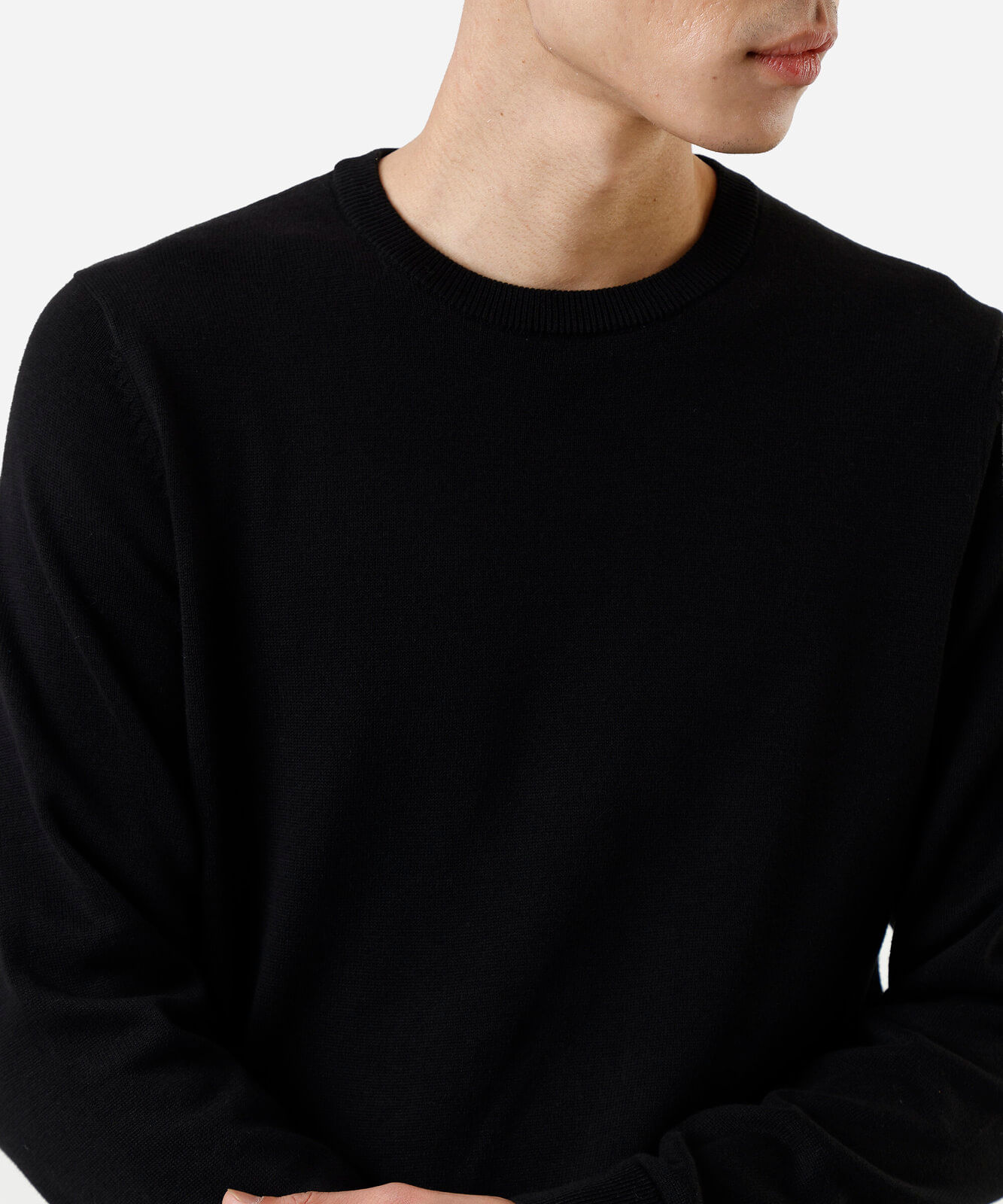 suéter masculino de tricot preto