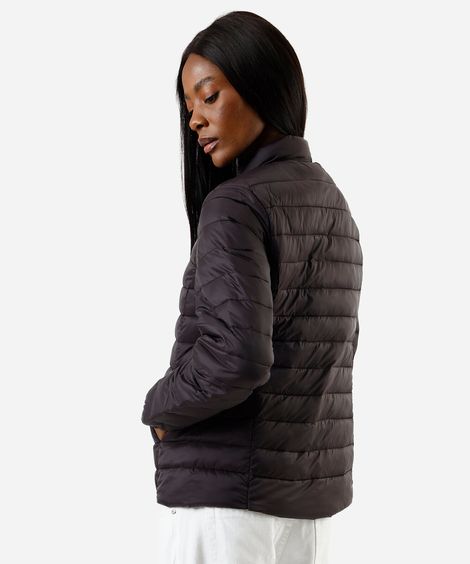 jaqueta puffer feminina gola alta marrom