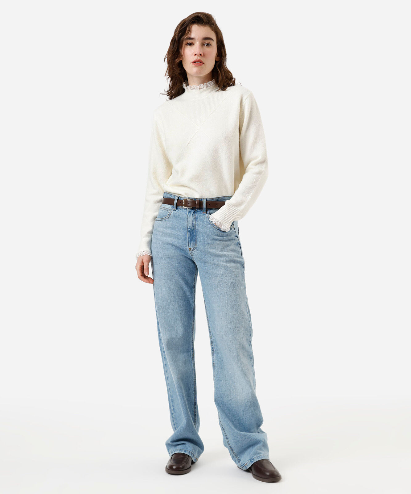 suéter feminino de tricot com renda off white