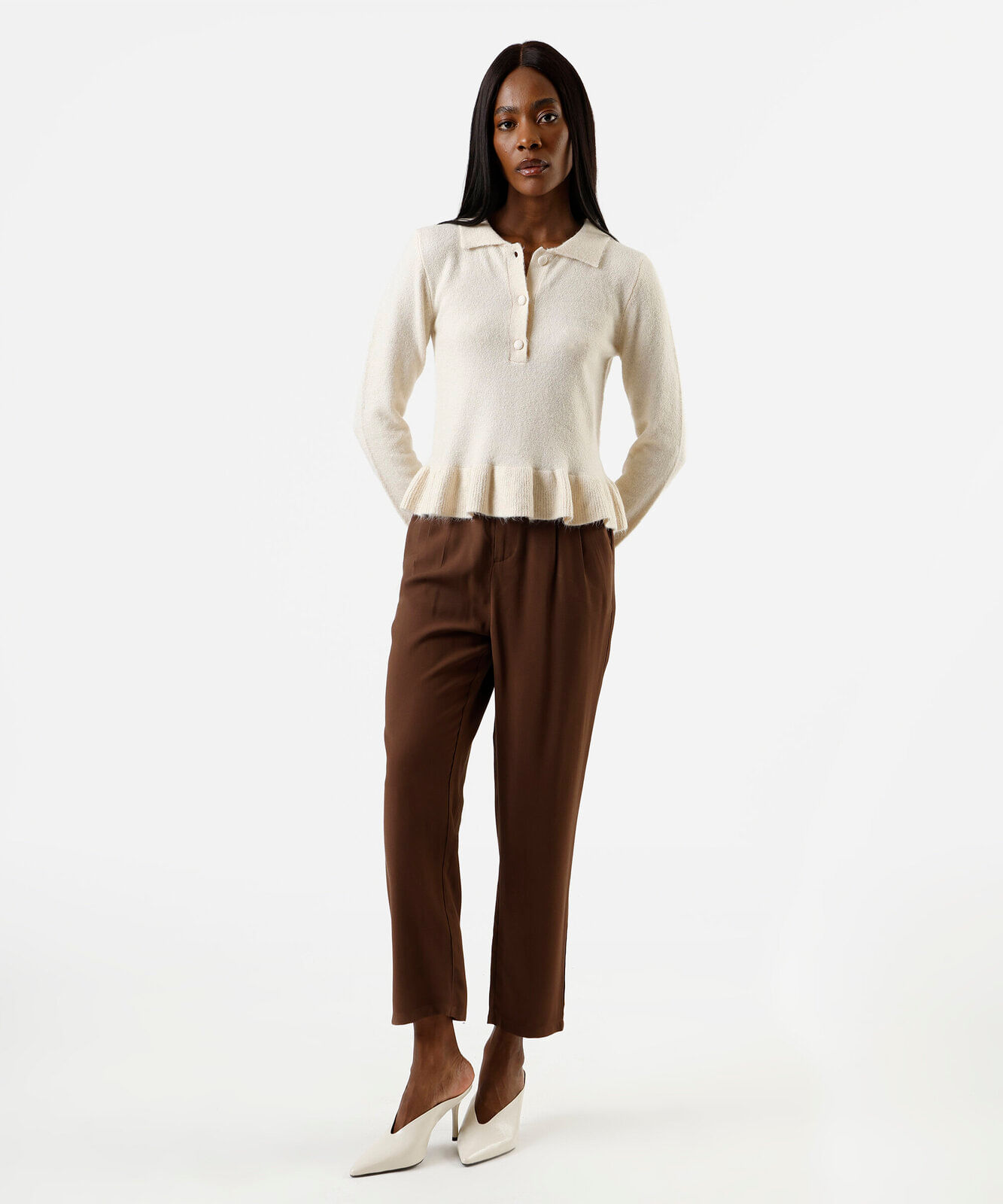 polo peplum feminina de tricot manga longa off white