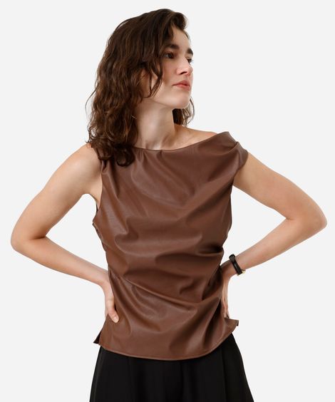 blusa feminina de poliuretano franzida marrom