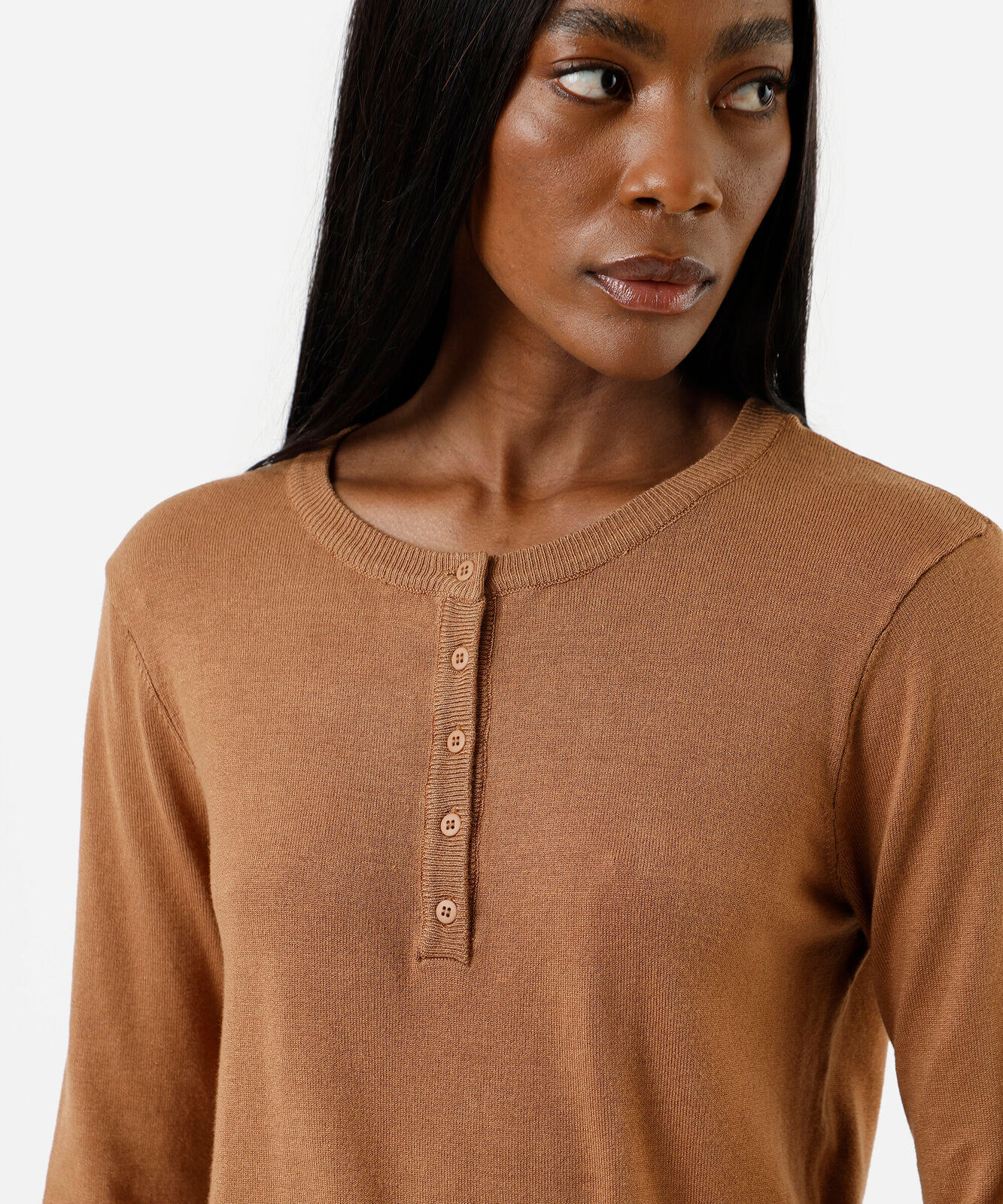 blusa feminina de tricot decote redondo  manga longa marrom