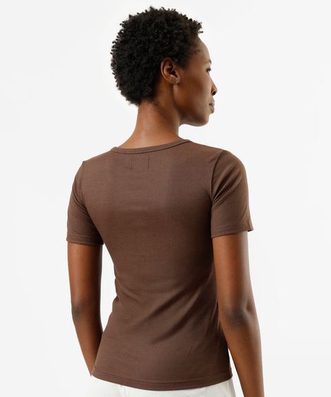 blusa de pijama feminina com botões marrom