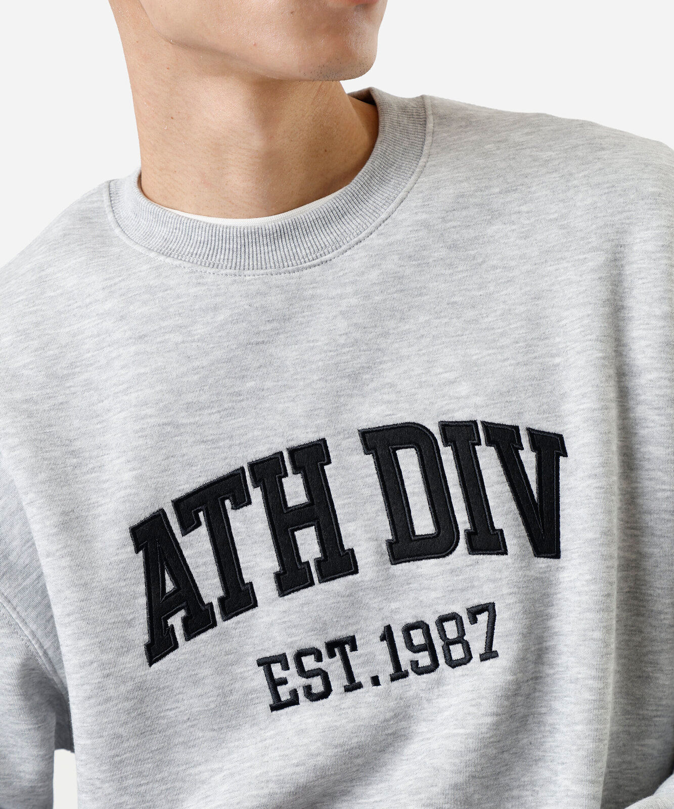 blusão oversized masculino de moletom bordado cinza