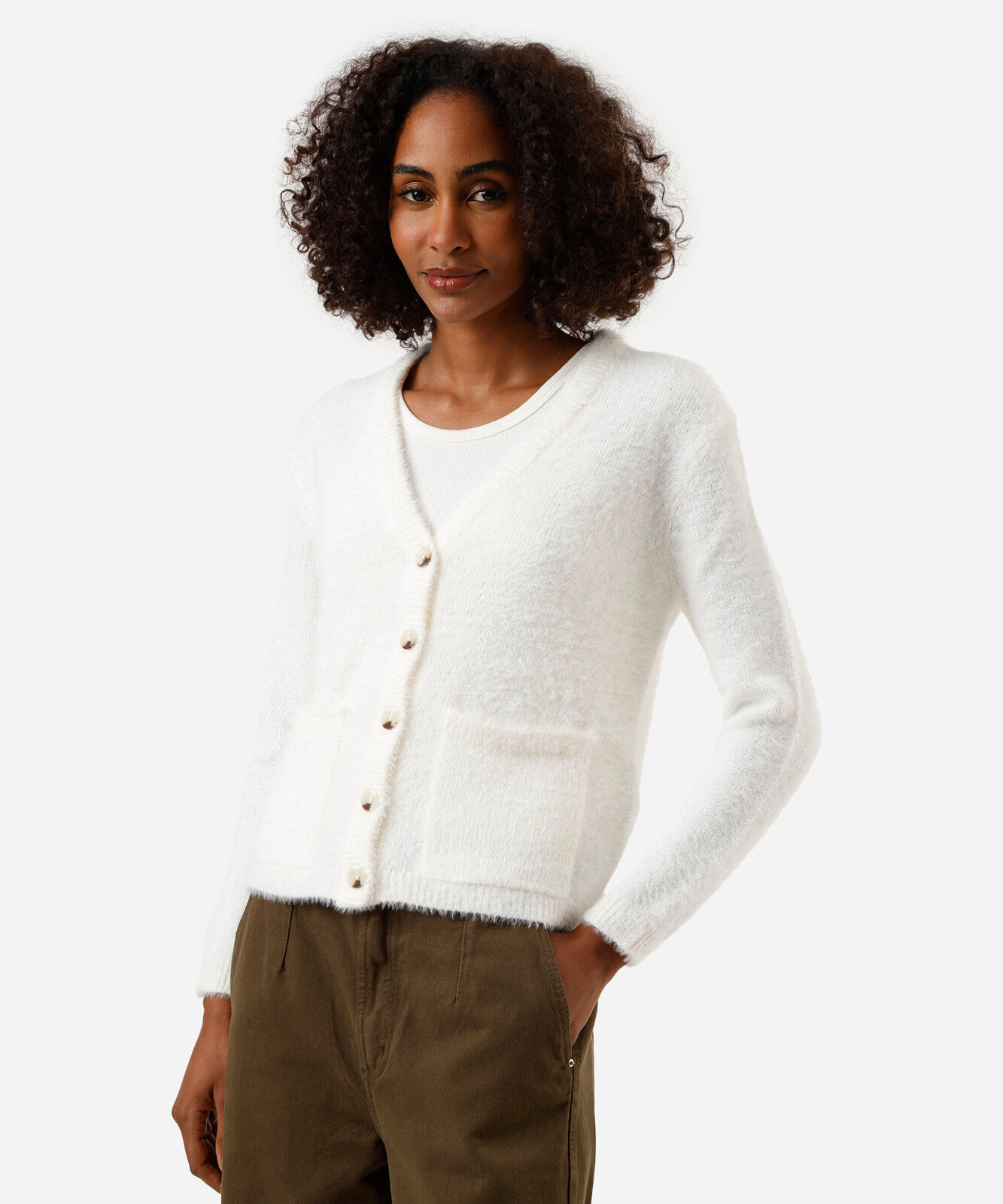 cardigan feminino de tricot com bolsos texturizado off white