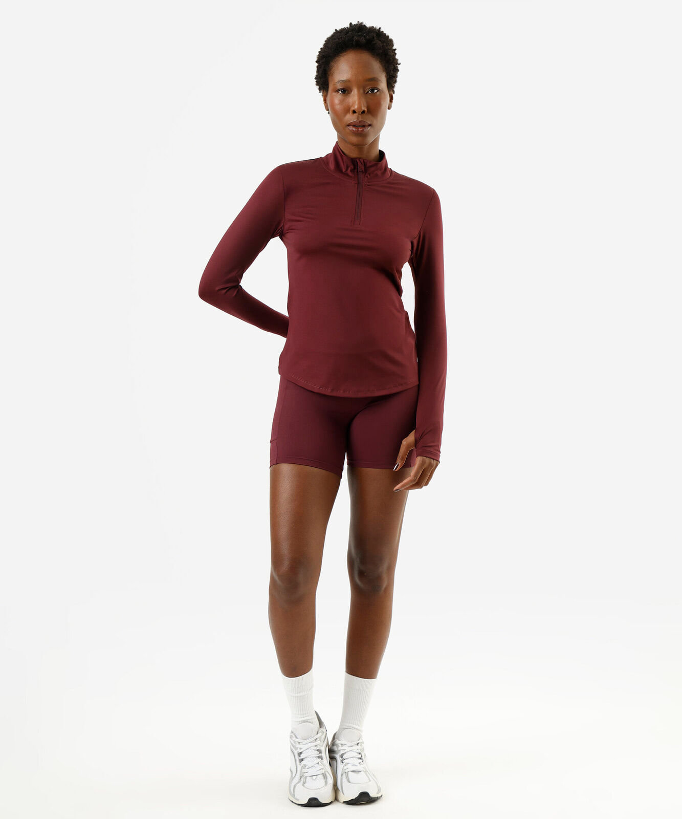 blusa esportiva feminina gola alta vinho
