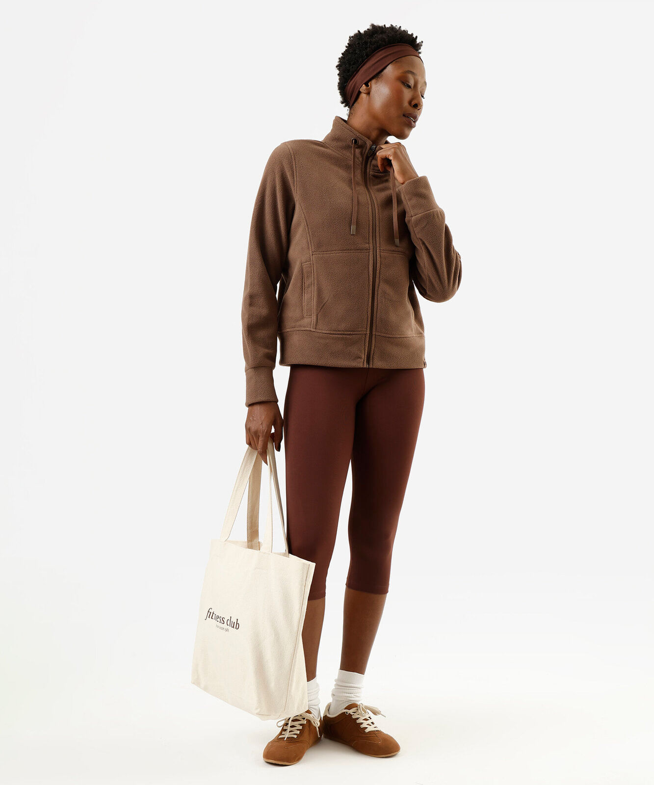 jaqueta feminina de fleece gola alta esportiva marrom