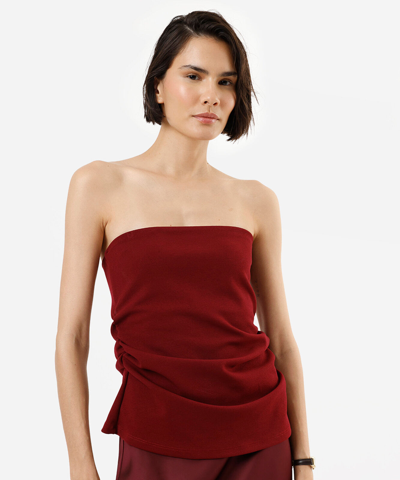 blusa sem alça feminina franzida vinho