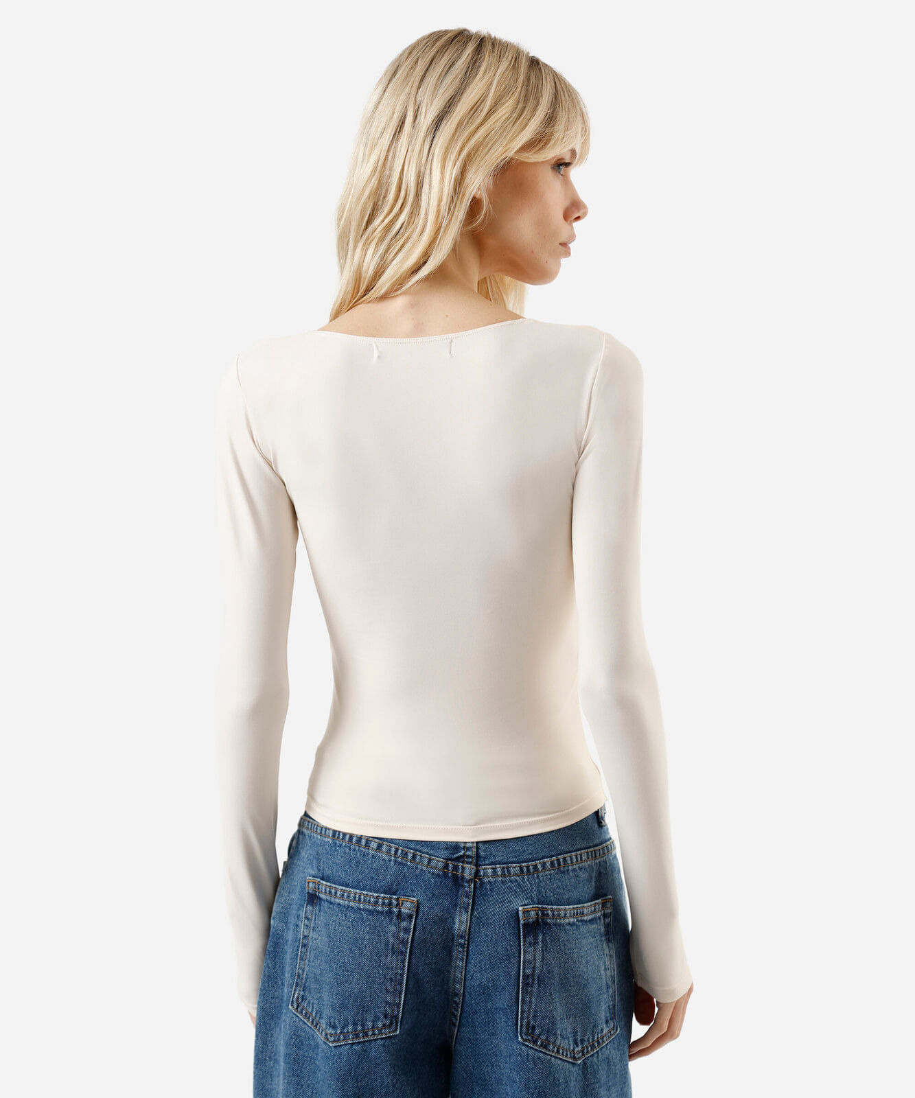 blusa cropped feminina de poliamida decote redondo manga longa  bege
