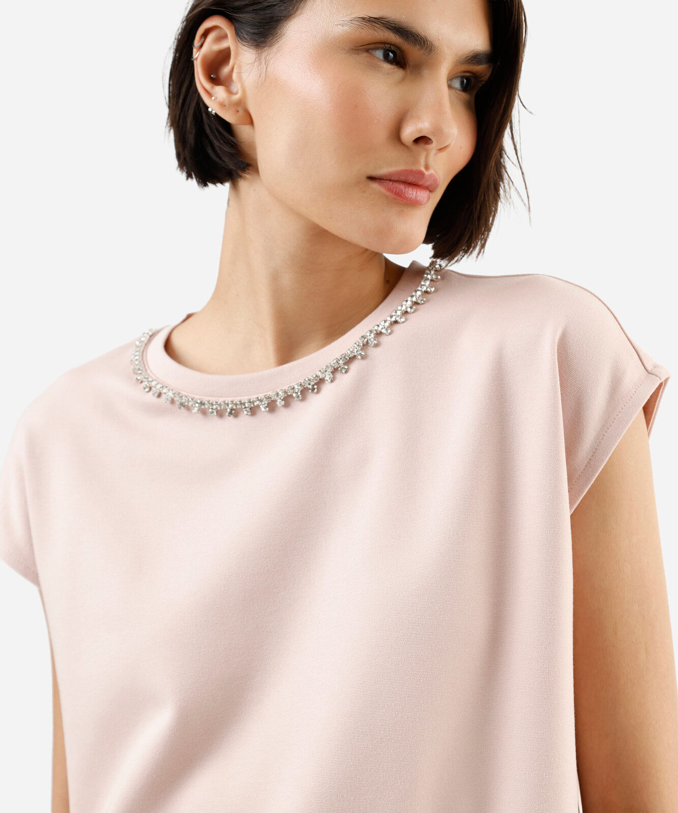 blusa feminina com viscose e brilhos manga curta rosa