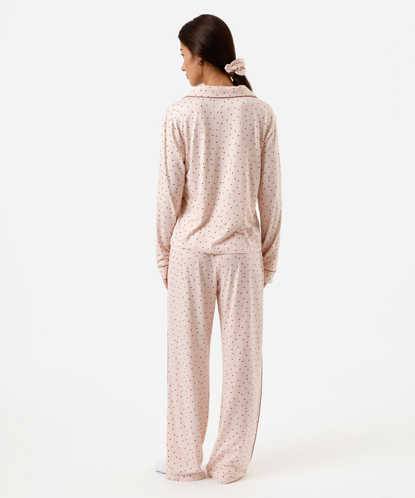pijama longo americano poá com scrunchie rosa