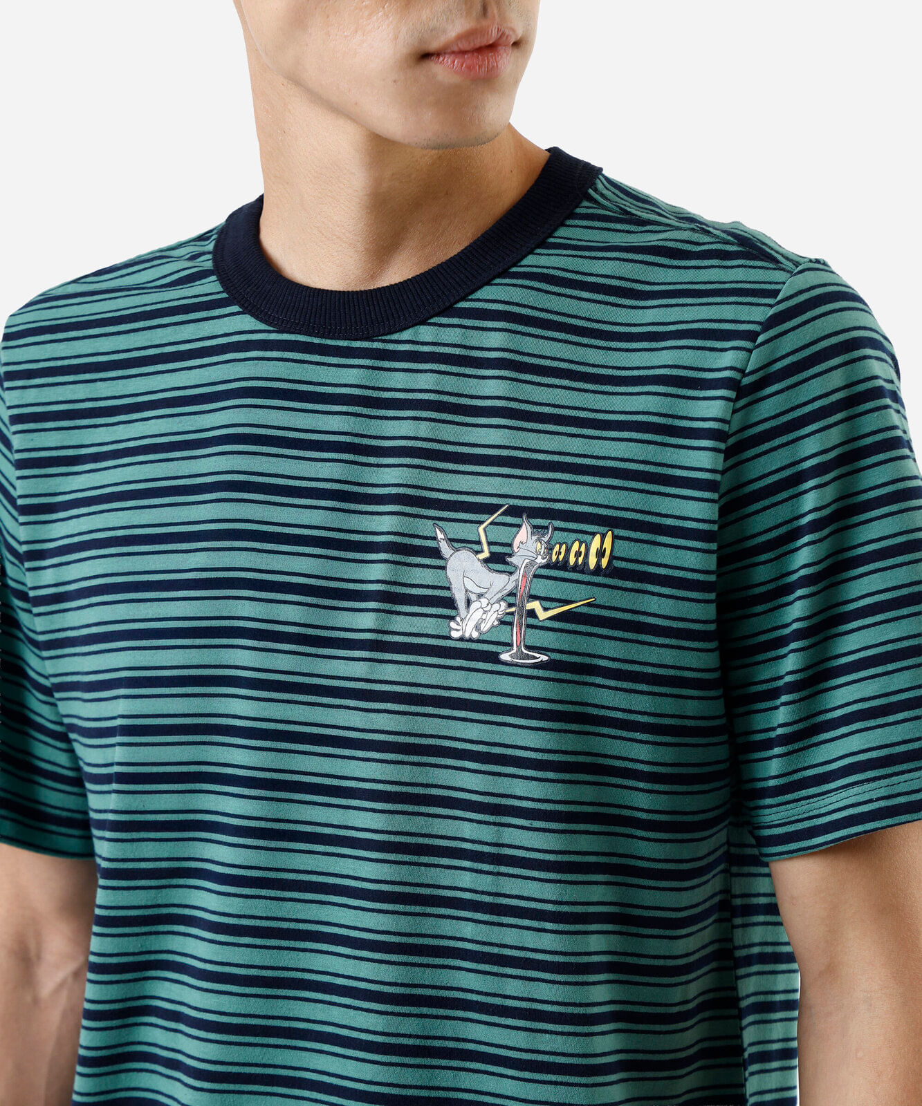 camiseta masculina com algodão tom e jerry listrada verde