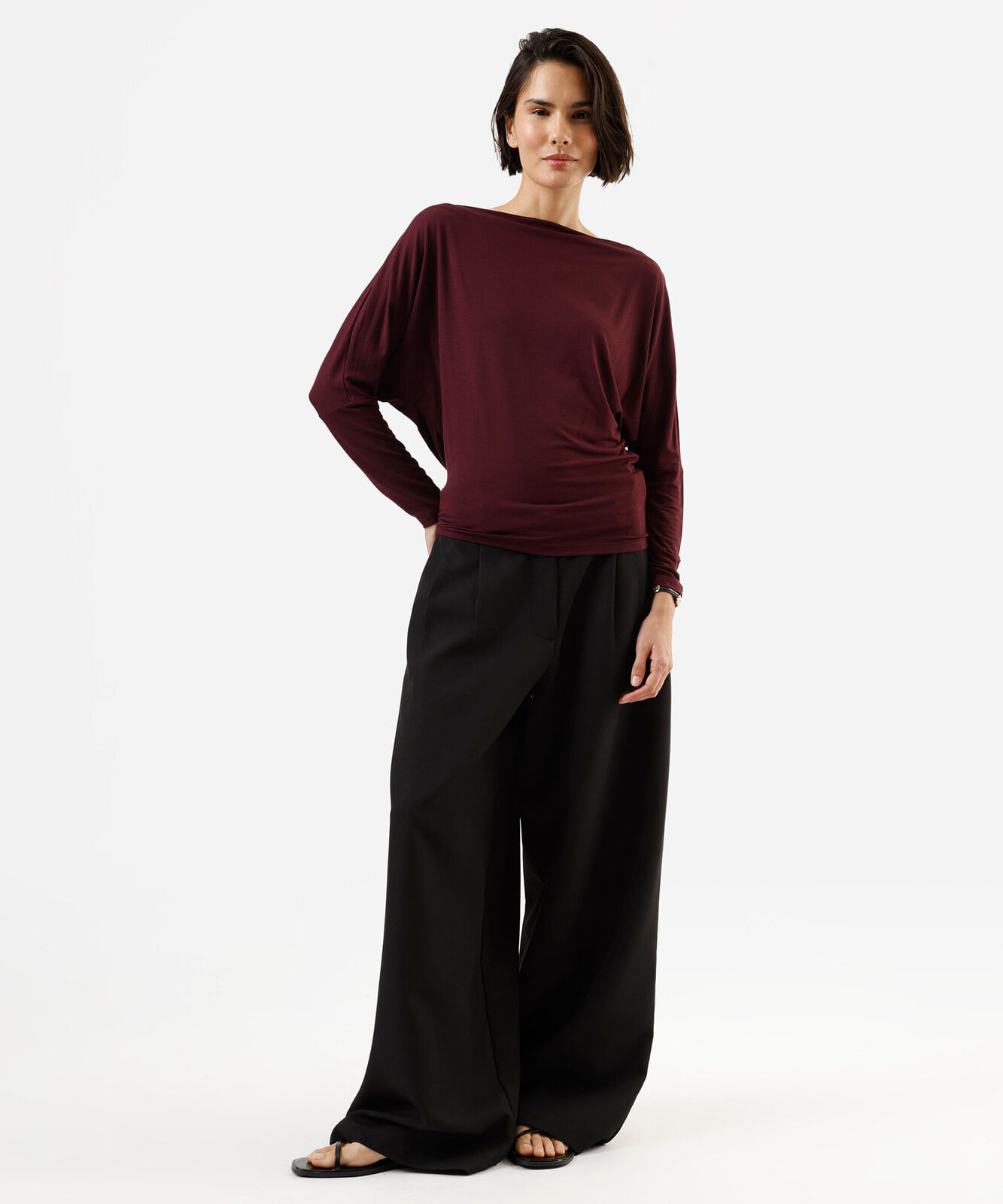 blusa feminina de viscose manga longa decote canoa vinho