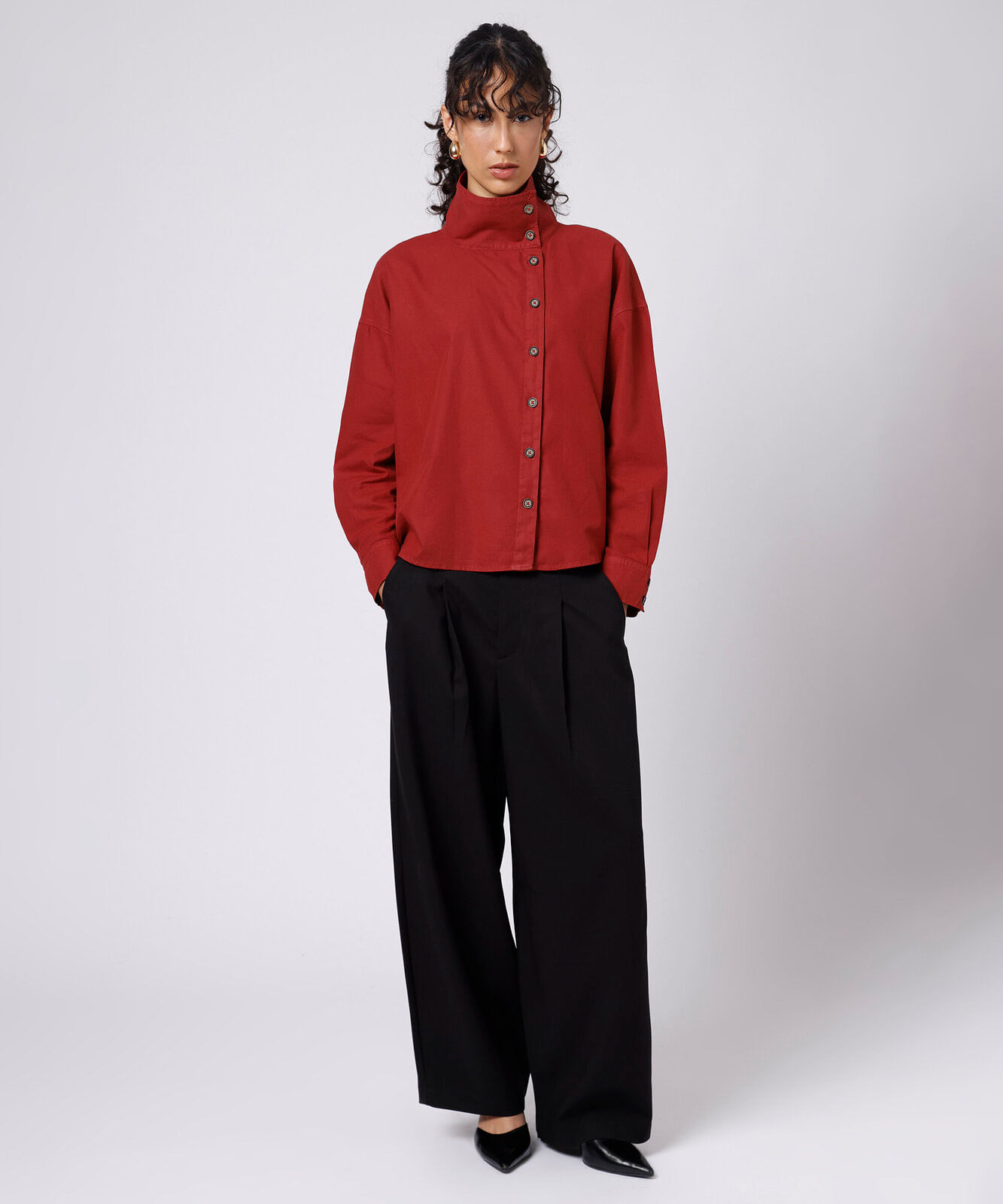 camisa feminina de algodão gola funnel neck mindset vermelha