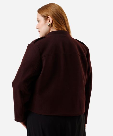 casaco feminino texturizado plus size vinho