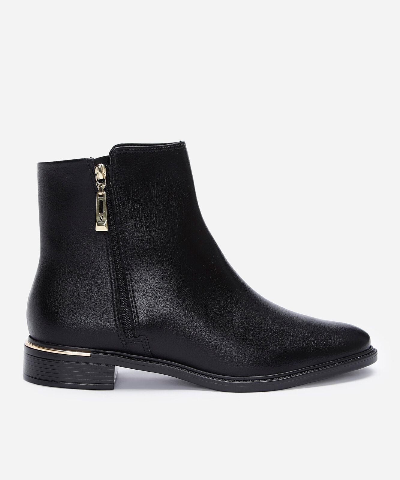 bota cano curto bico fino beira rio preta
