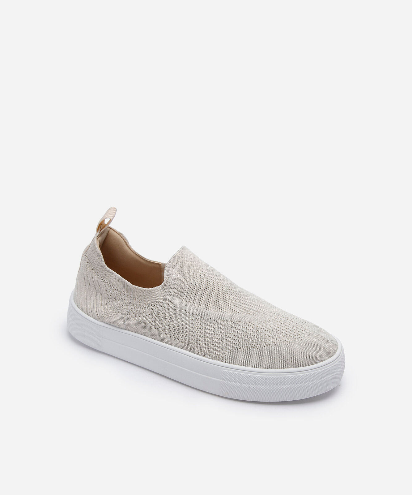 tênis knit casual off white
