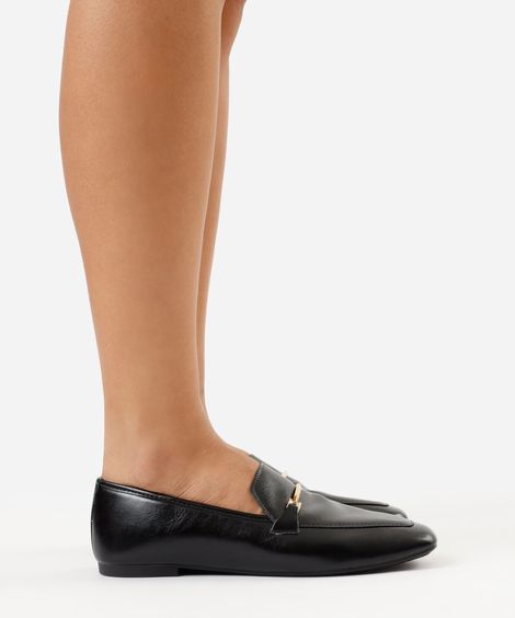 sapato loafer bico quadrado com fivela  preto