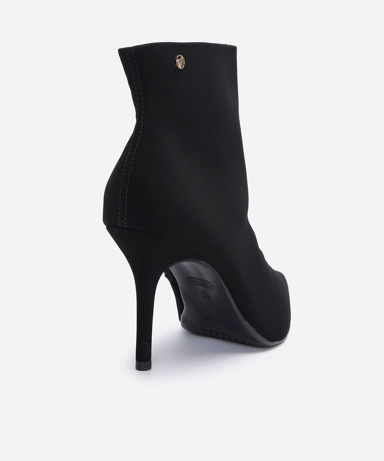 bota cano médio bico fino salto fino oneself preta
