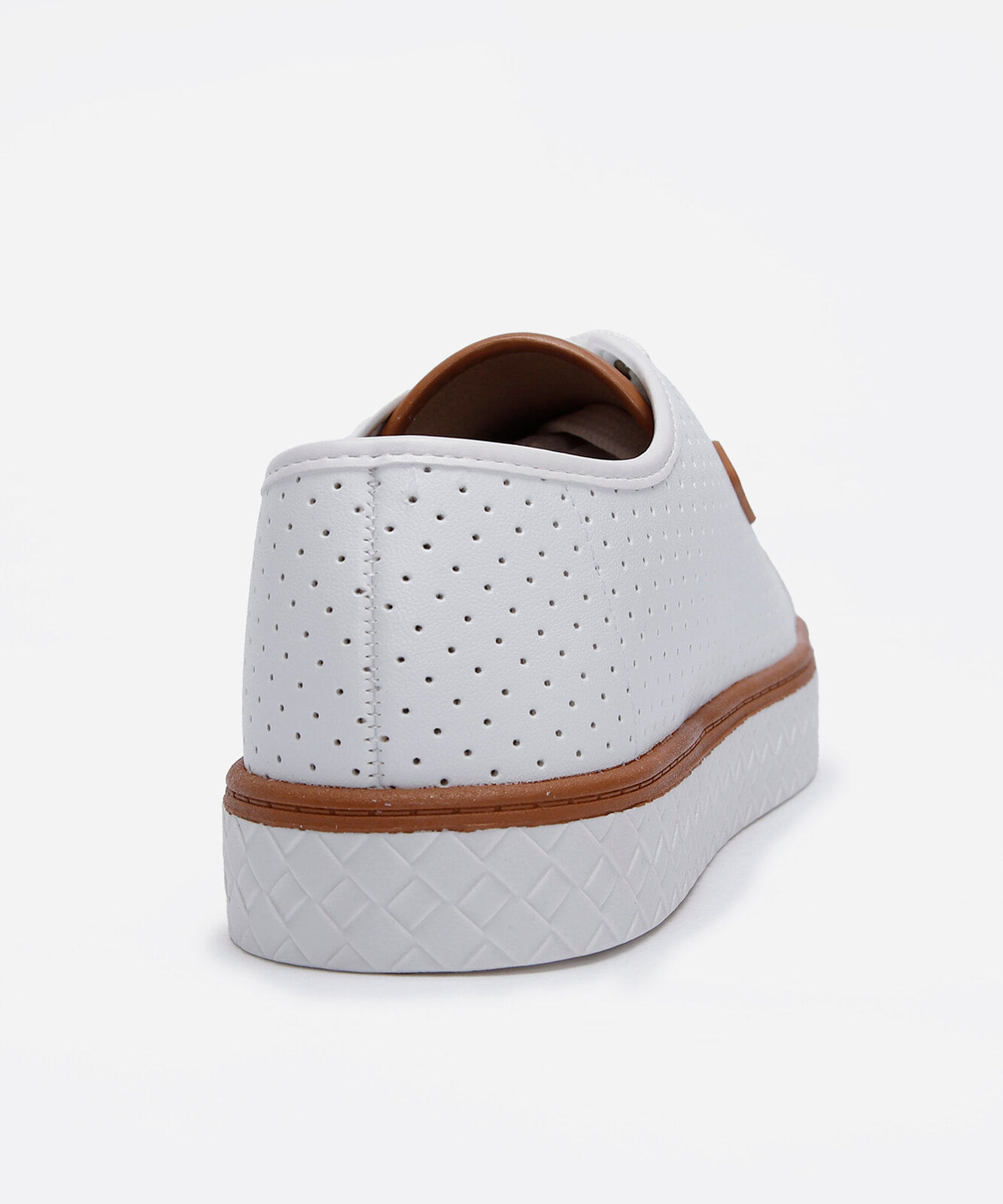 tênis cano baixo com micro furos moleca branco