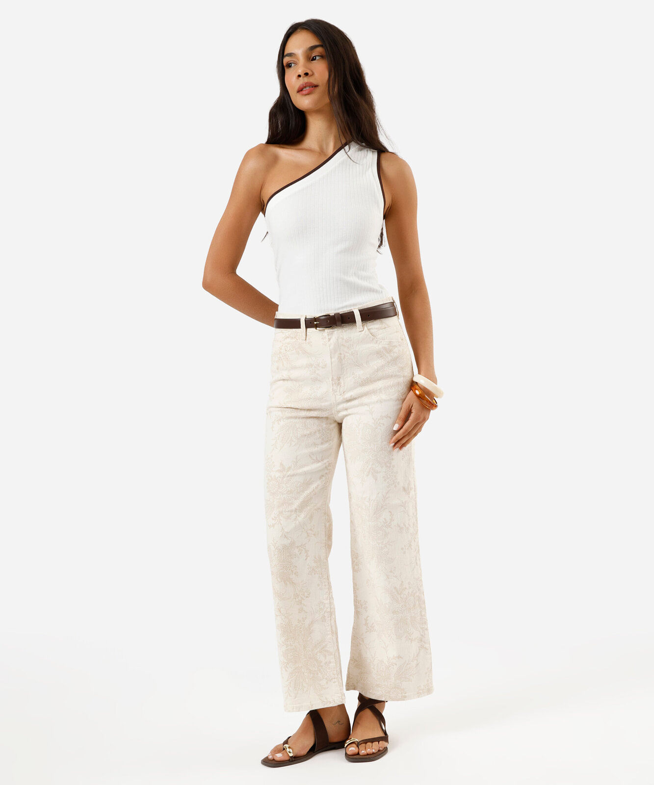 blusa ombro único feminina  de algodão canelada off white