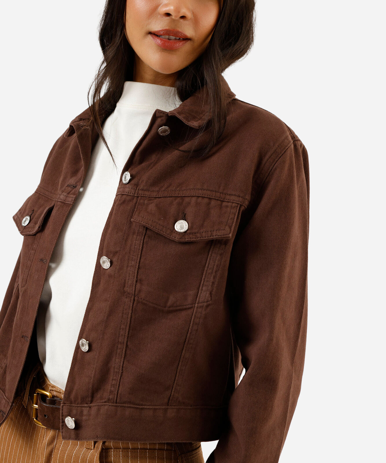 jaqueta cropped feminina de sarja marrom