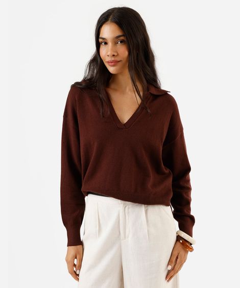 suéter feminino de tricot com gola marrom