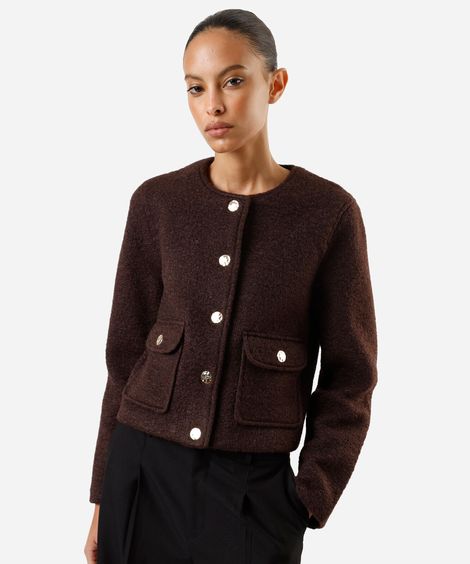 jaqueta feminina com bolsos texturizada marrom