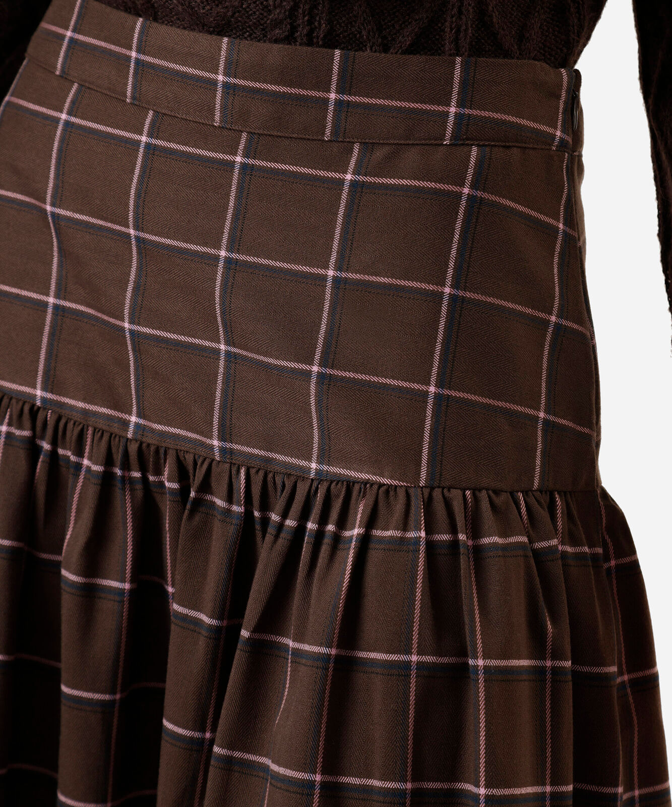 saia midi feminina com recorte e franzidos xadrez marrom