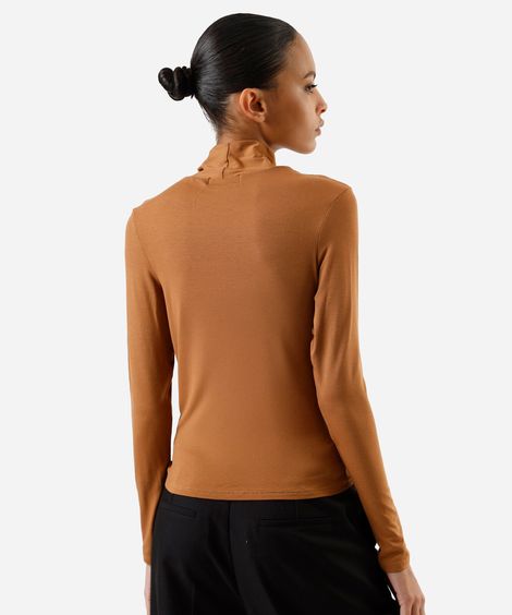blusa feminina de viscose manga longa gola alta marrom
