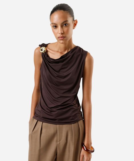 regata feminina decote degagê com fivela marrom