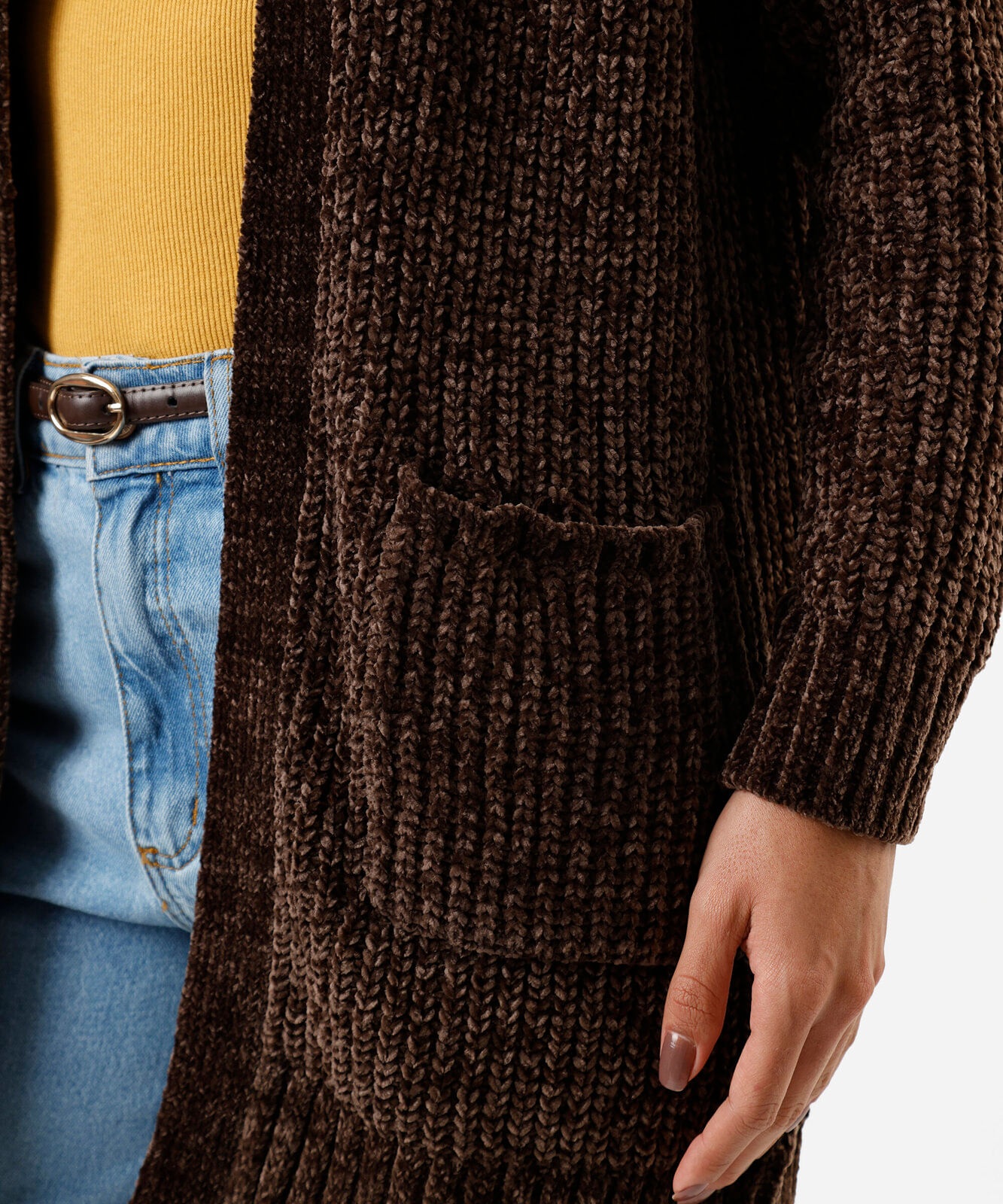 cardigan alongado feminino de tricot chenille com bolsos marrom