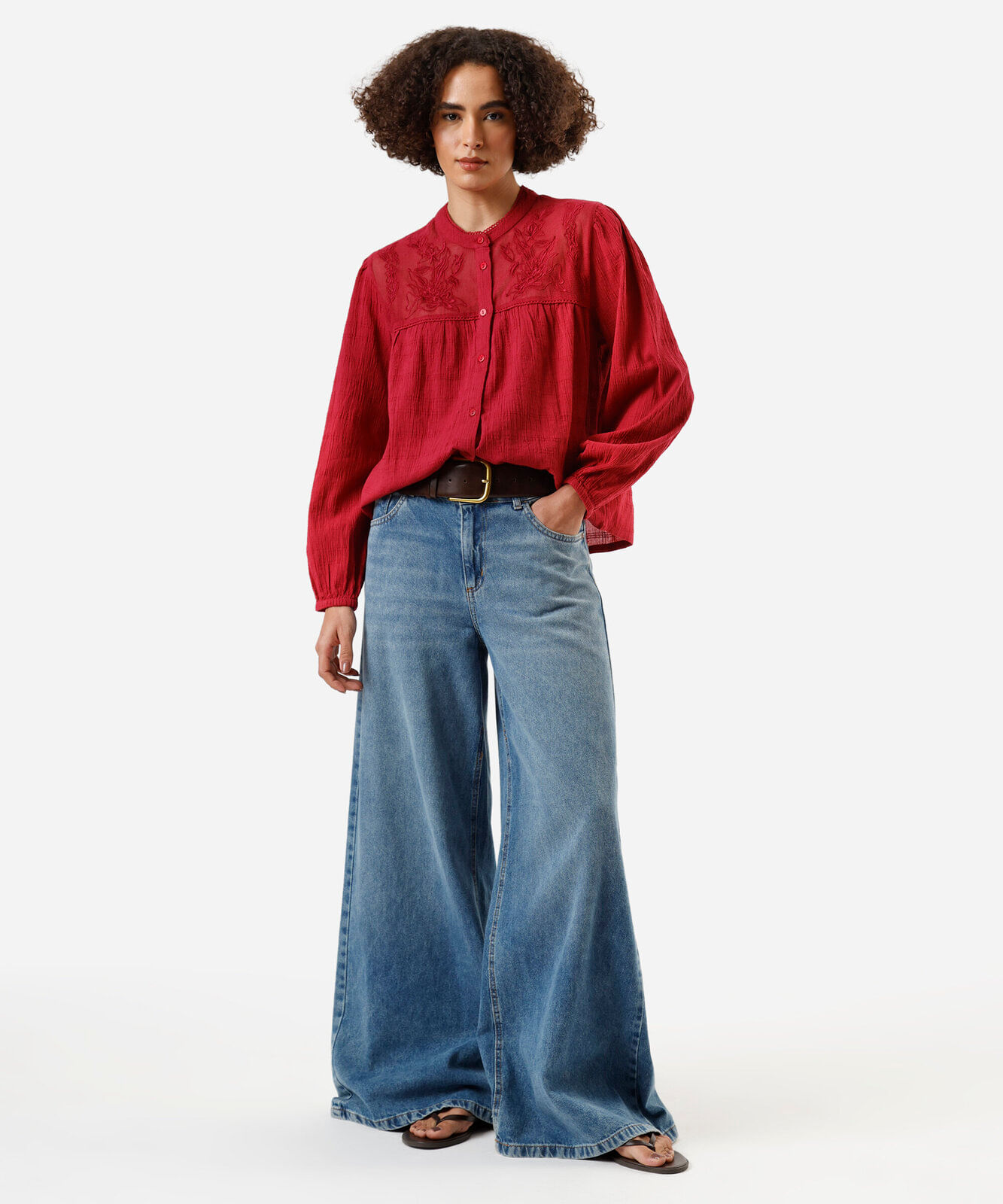 camisa de algodão com tule bordada vermelha