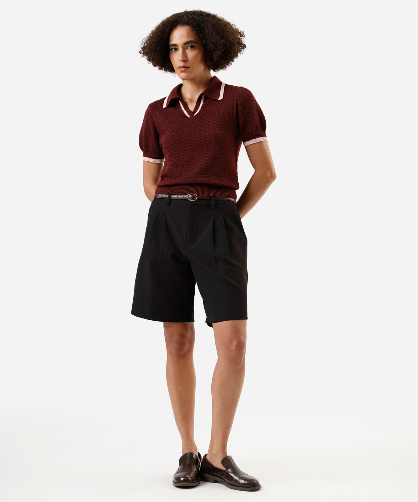 polo feminina de tricot texturizada vinho