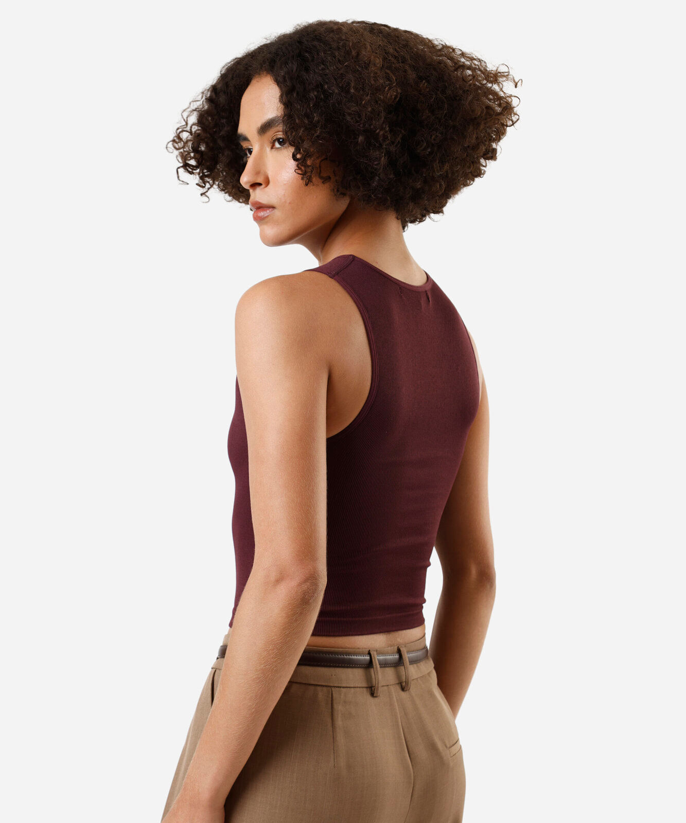 regata cropped feminina de poliamida canelada vinho