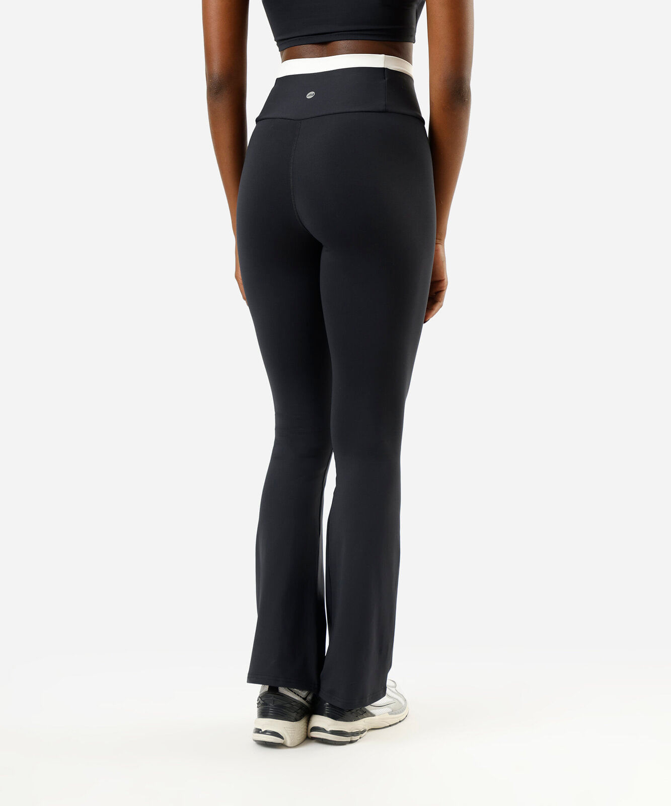 calça flare feminina esportiva preta