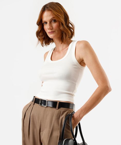 regata feminina de algodão decote redondo canelada off white