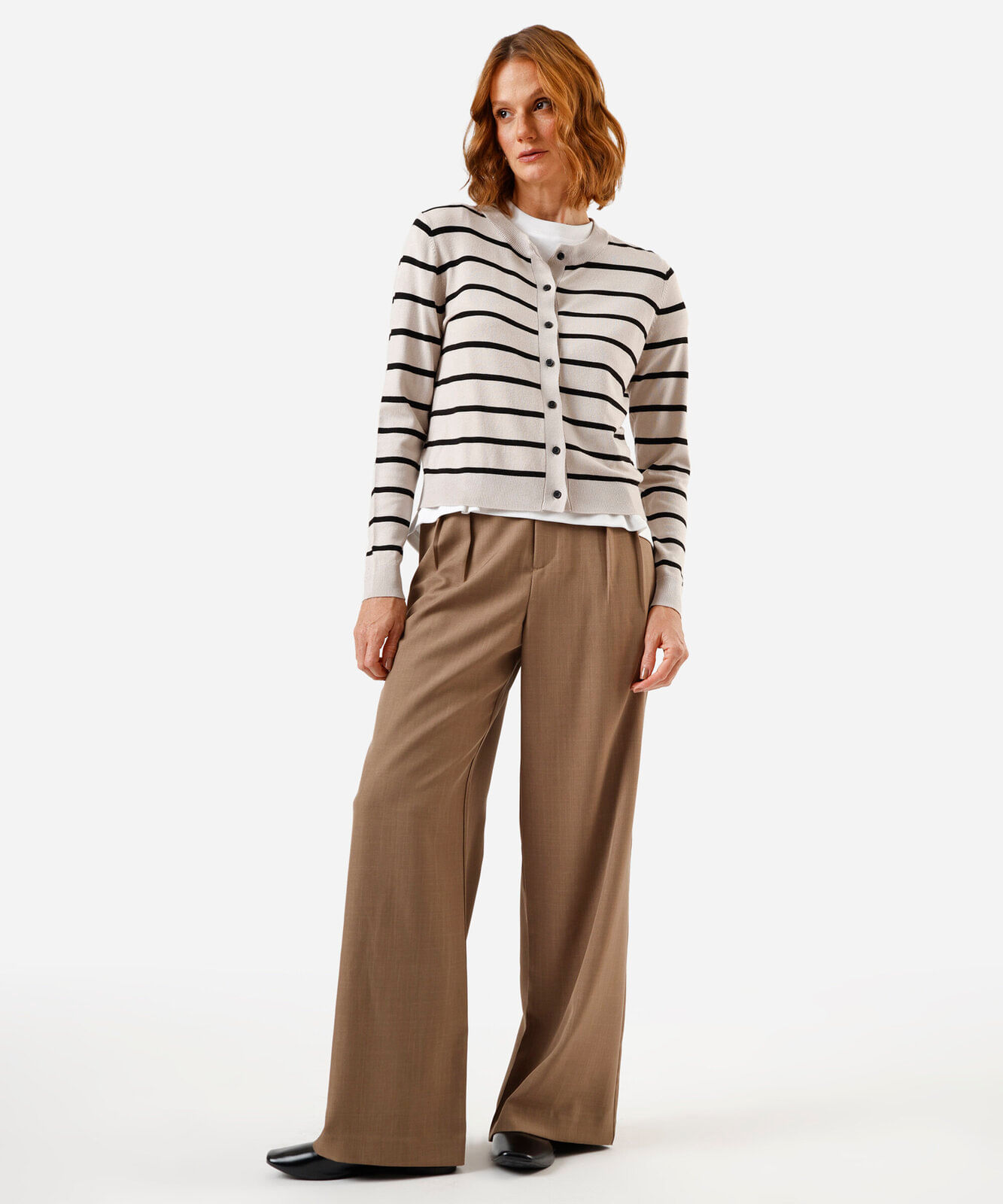 cardigan feminino de tricot listrado cinza