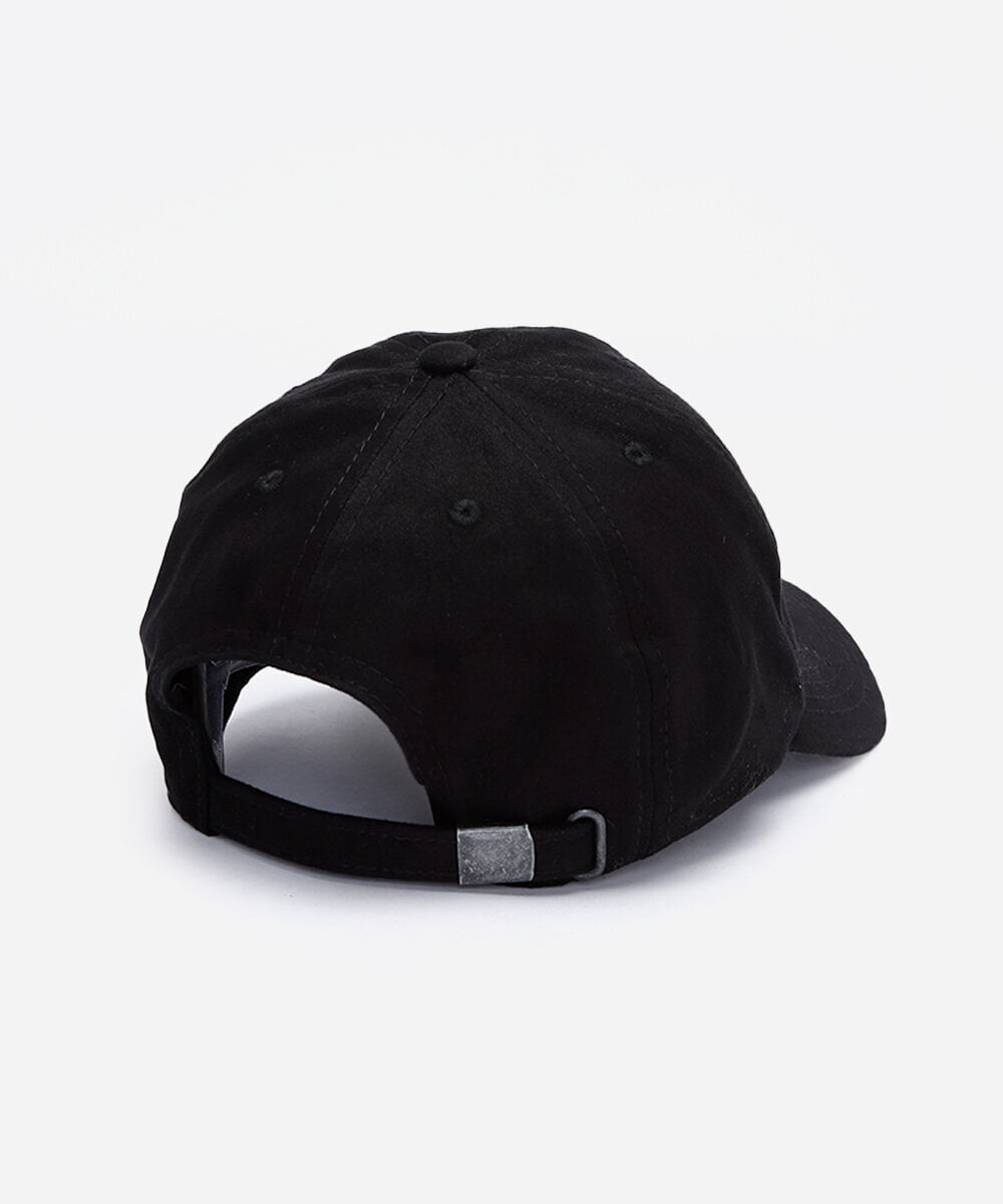 boné aba curva com bordado não sou todo mundo preto