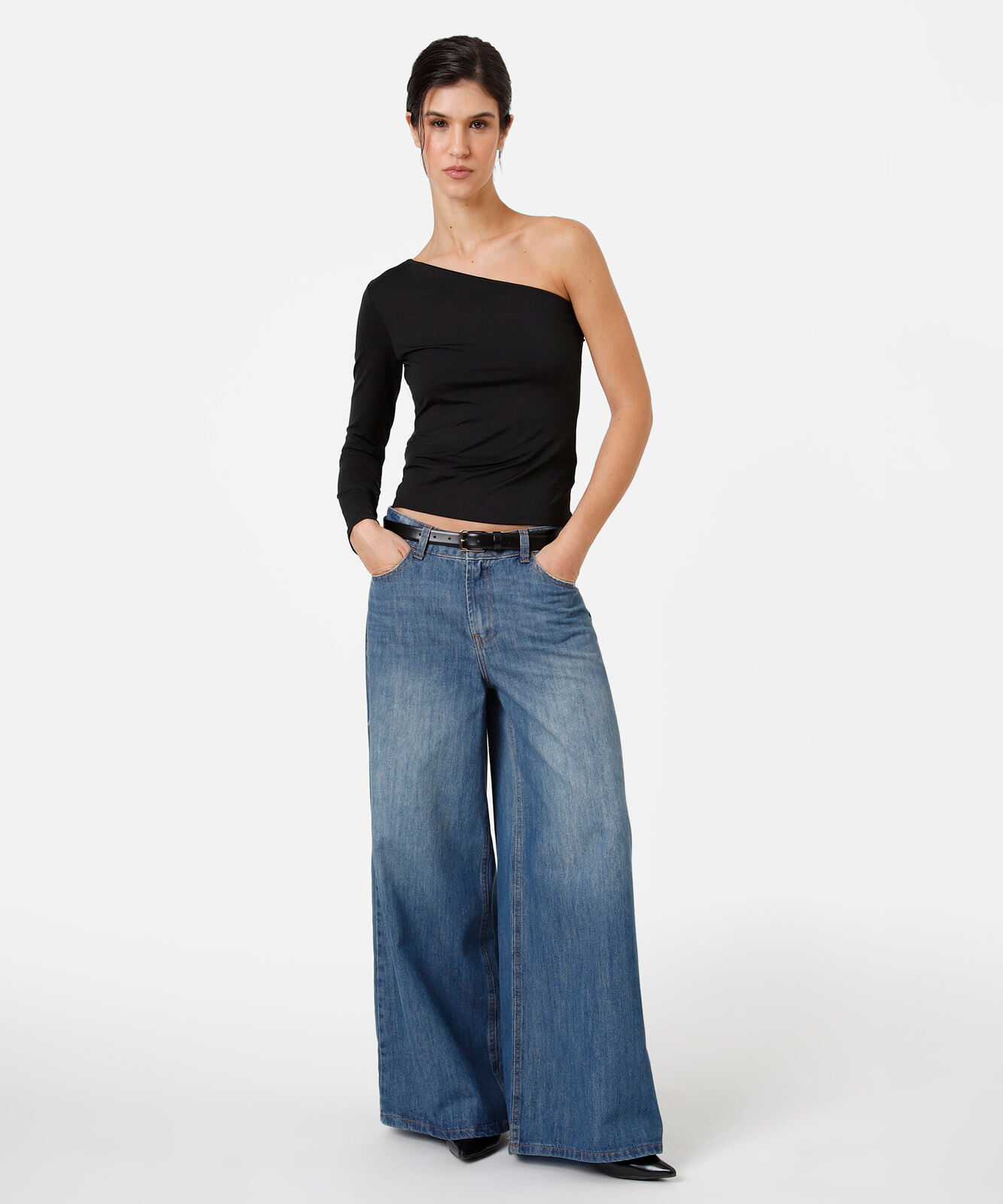 blusa ombro único feminina manga longa preta