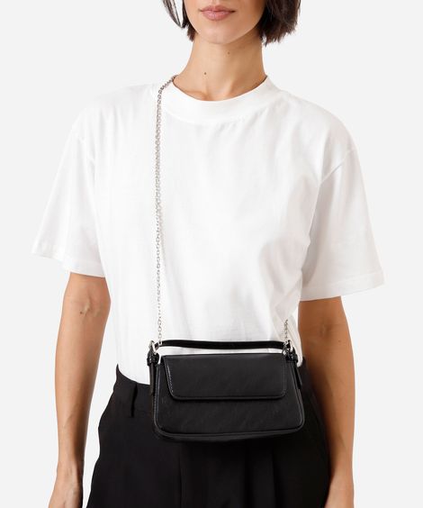 bolsa transversal estruturada com alça de corrente preta