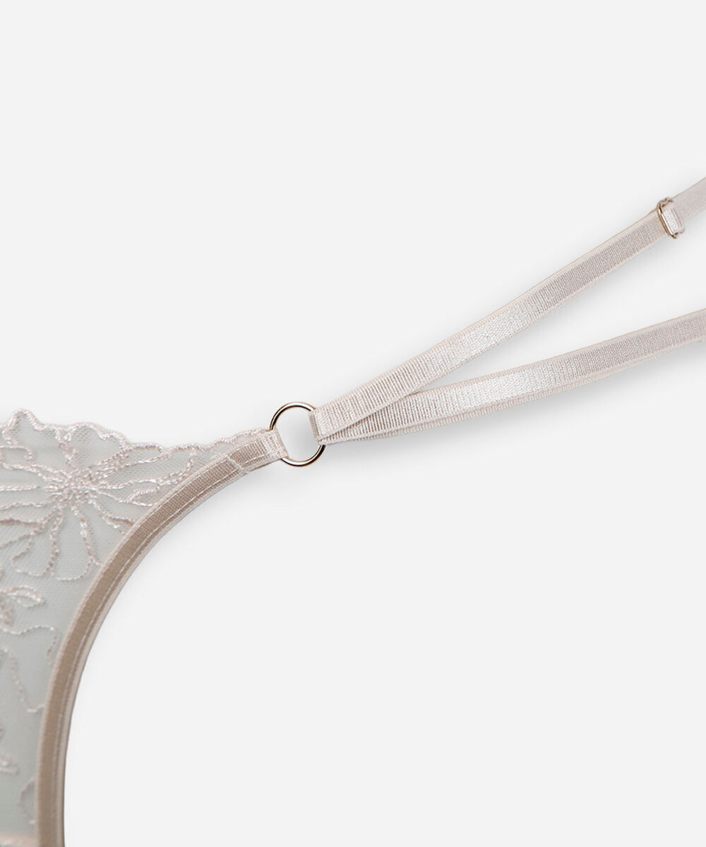calcinha string fio dental feminina com renda floral bege