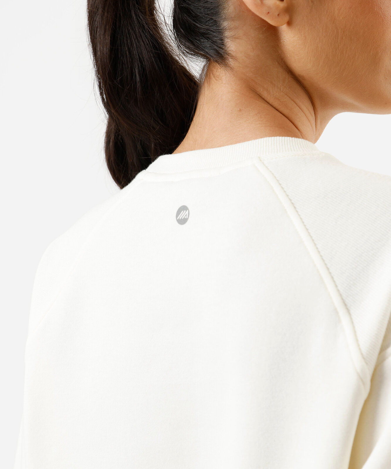 blusão feminino de moletom com recortes esportivo off white