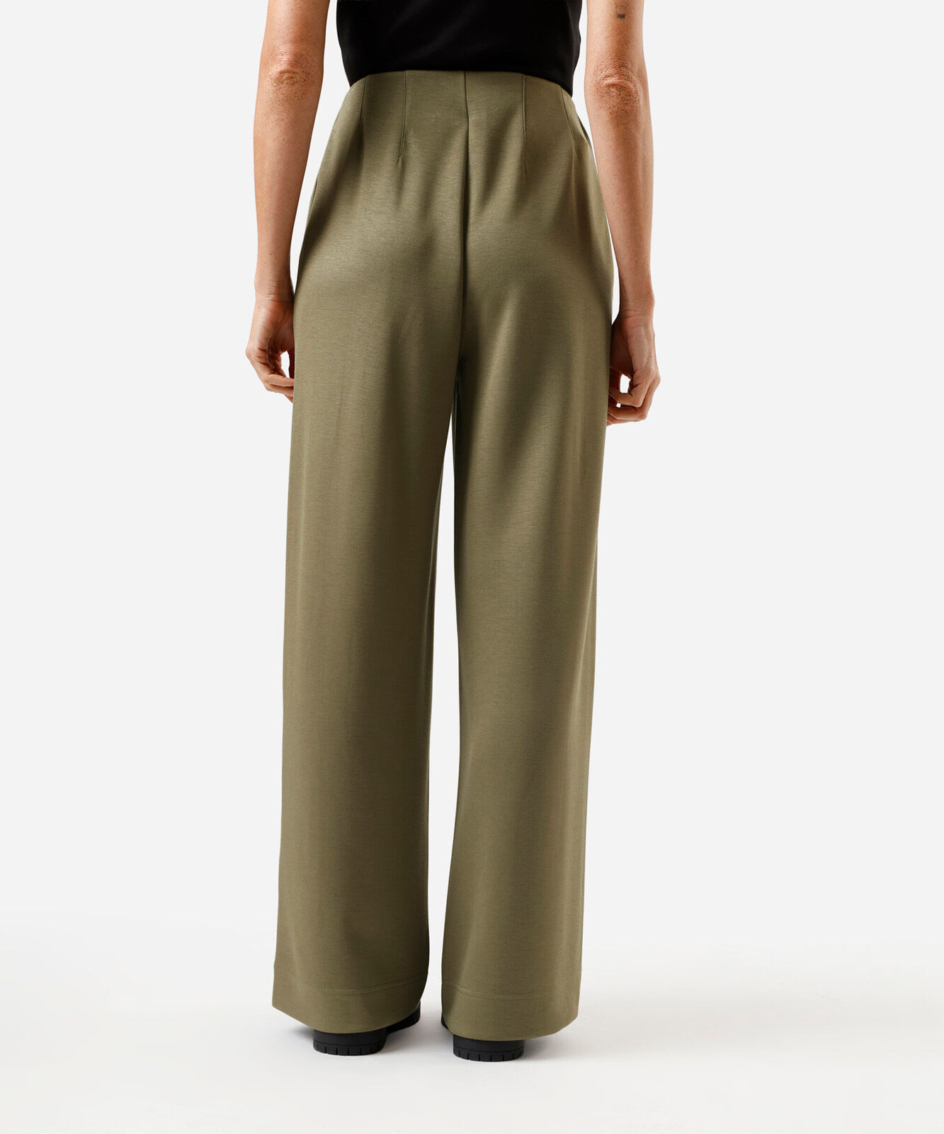 calça pantalona feminina com nervuras cintura alta verde