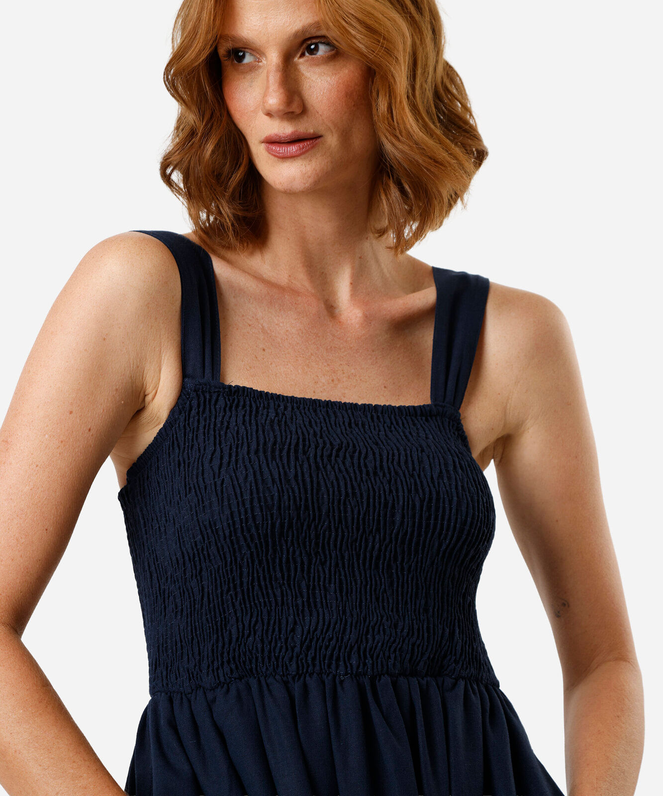 vestido midi feminino com linho franzido azul